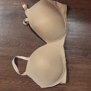 42 D Pure Beauty by Rene Refe wirefree bra